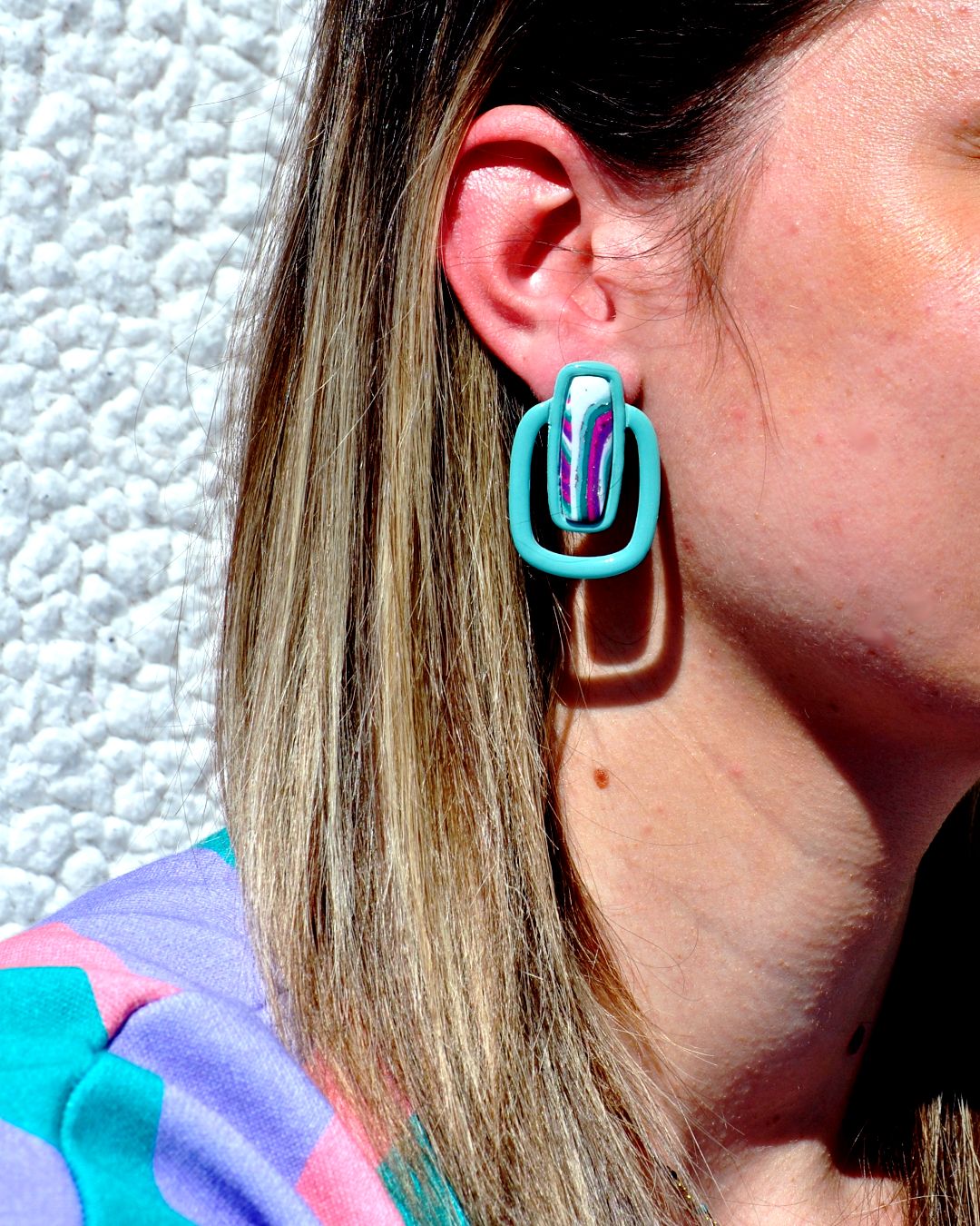Boucle d'oreilles portée